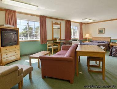 Hotel Super 8 By Wyndham Sheldon Zimmer foto